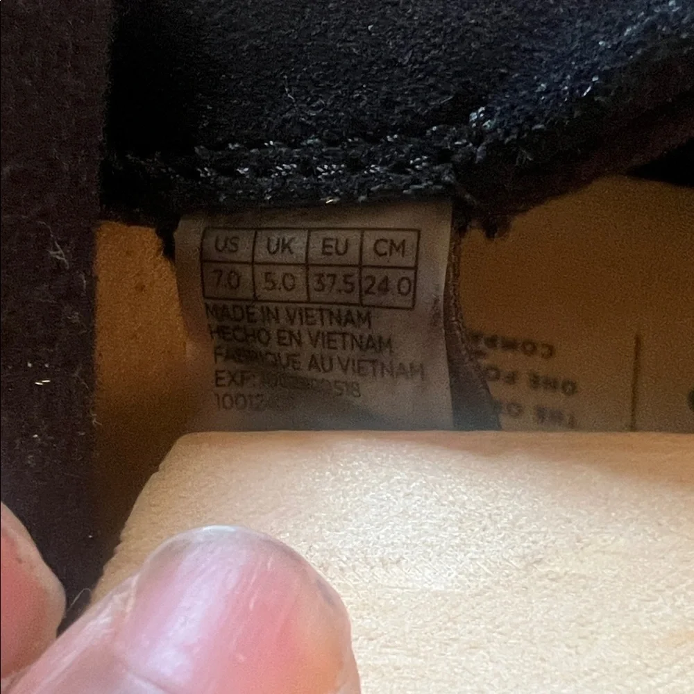 Toms Black and Tan Women Ankle Boots - Picture 4 of 7